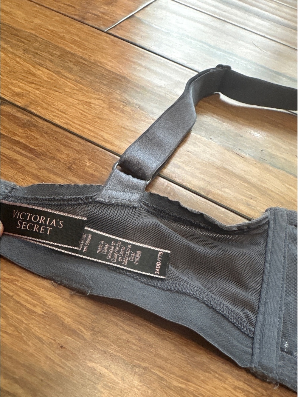 Victoria’s Secret Very Sexy Unlined Demi Gray Lace Mesh 34DD Bra - Picture 8 of 8